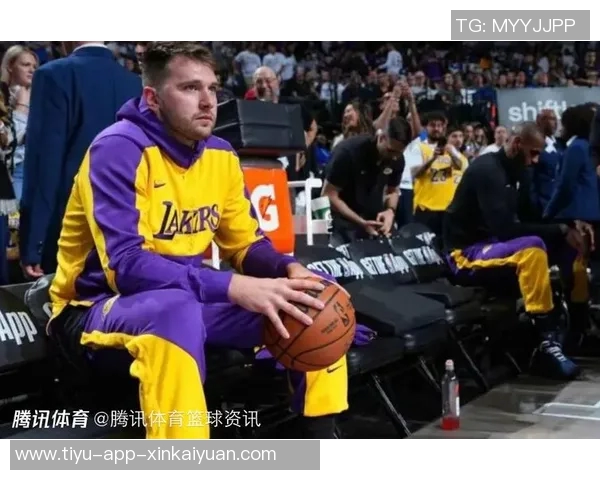 苏群分析湖人詹东里合体遭遇惨败期待半决赛文班复出对决雷霆